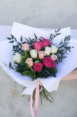 Dozen Mix Coloured Roses